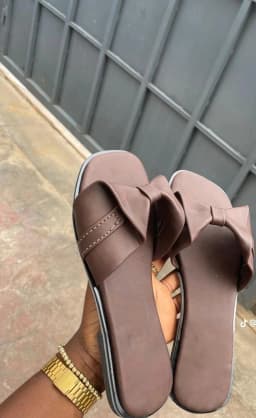 Footies bata